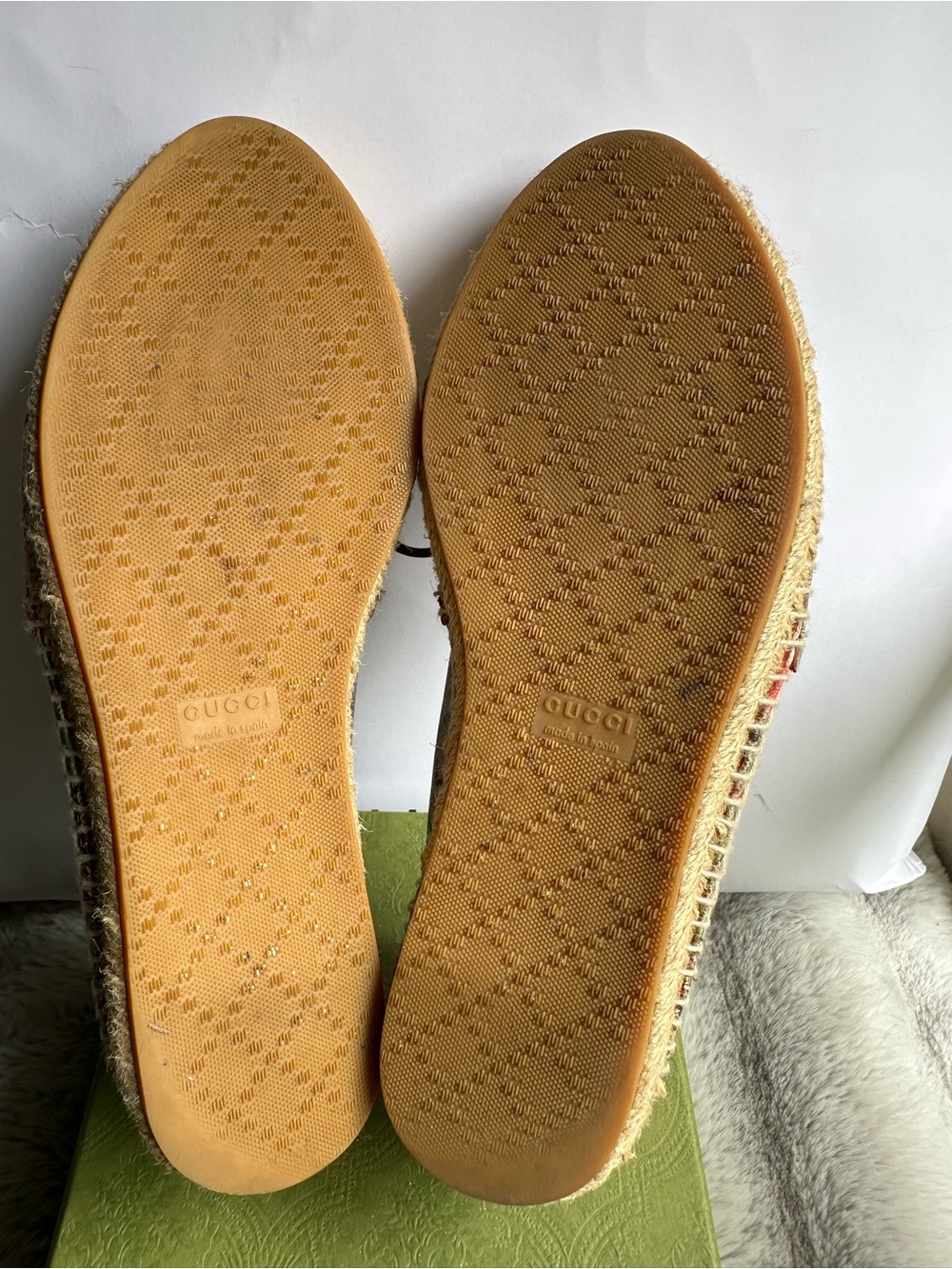 Gucci GG Supreme Floral Espadrilles
Italian 36.5 or 6.5 US - Picture 6 of 10